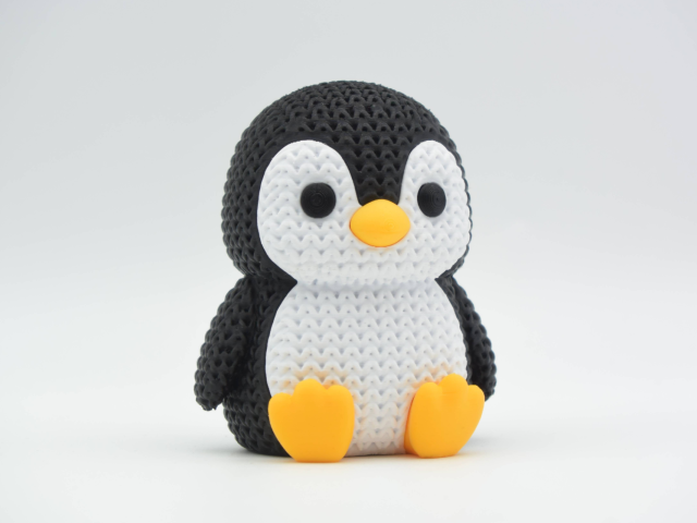 Knitted Penguin — пінгвін