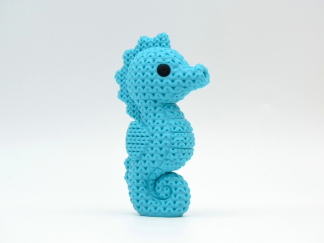 Knitted Seahorse — морський коник