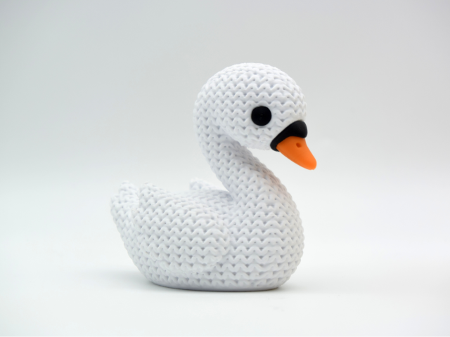 Knitted Swan — лебідь
