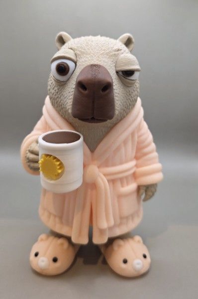Capybara-ly Awake — капібара