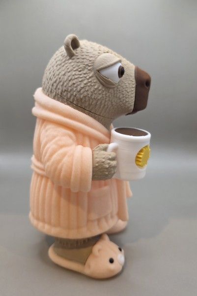 Capybara-ly Awake — капібара