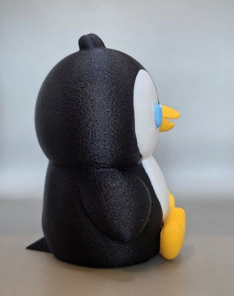 Fuzzy Penguin — пухнастий пінгвін