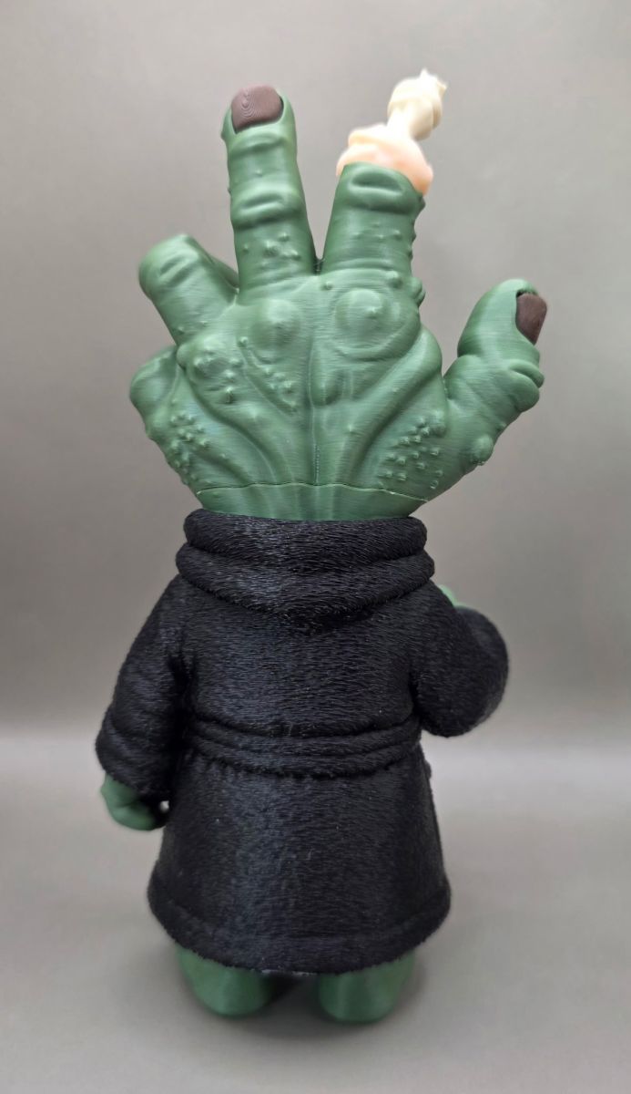 Just a Hand-some Dude — рука зомбі