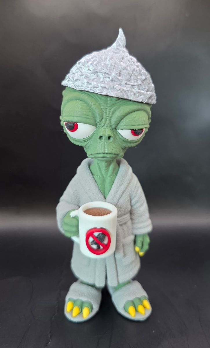 Wake Up, Sheeple! — інопланетянин