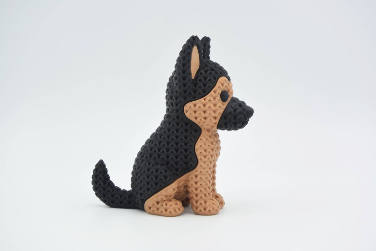 Knitted German Shepherd Dog — німецька вівчарка