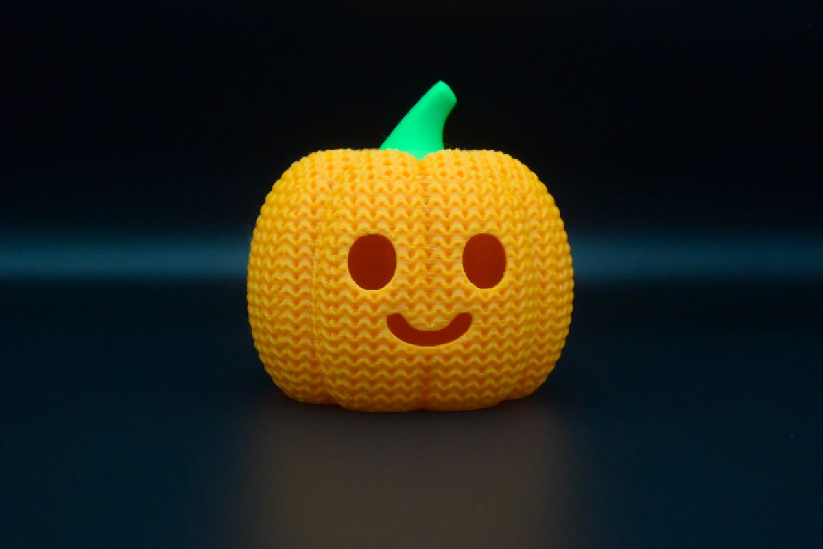 Knitted Halloween Pumpkin Jack-O-Lantern — гарбуз-ліхтар