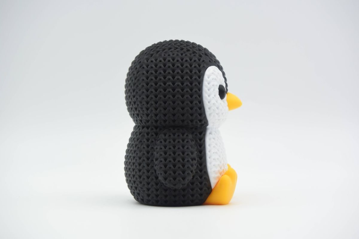 Knitted Penguin — пінгвін