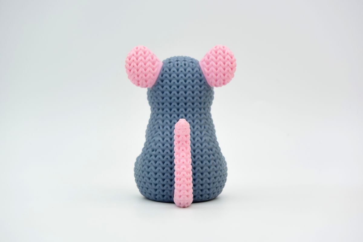 Knitted Rat — щур
