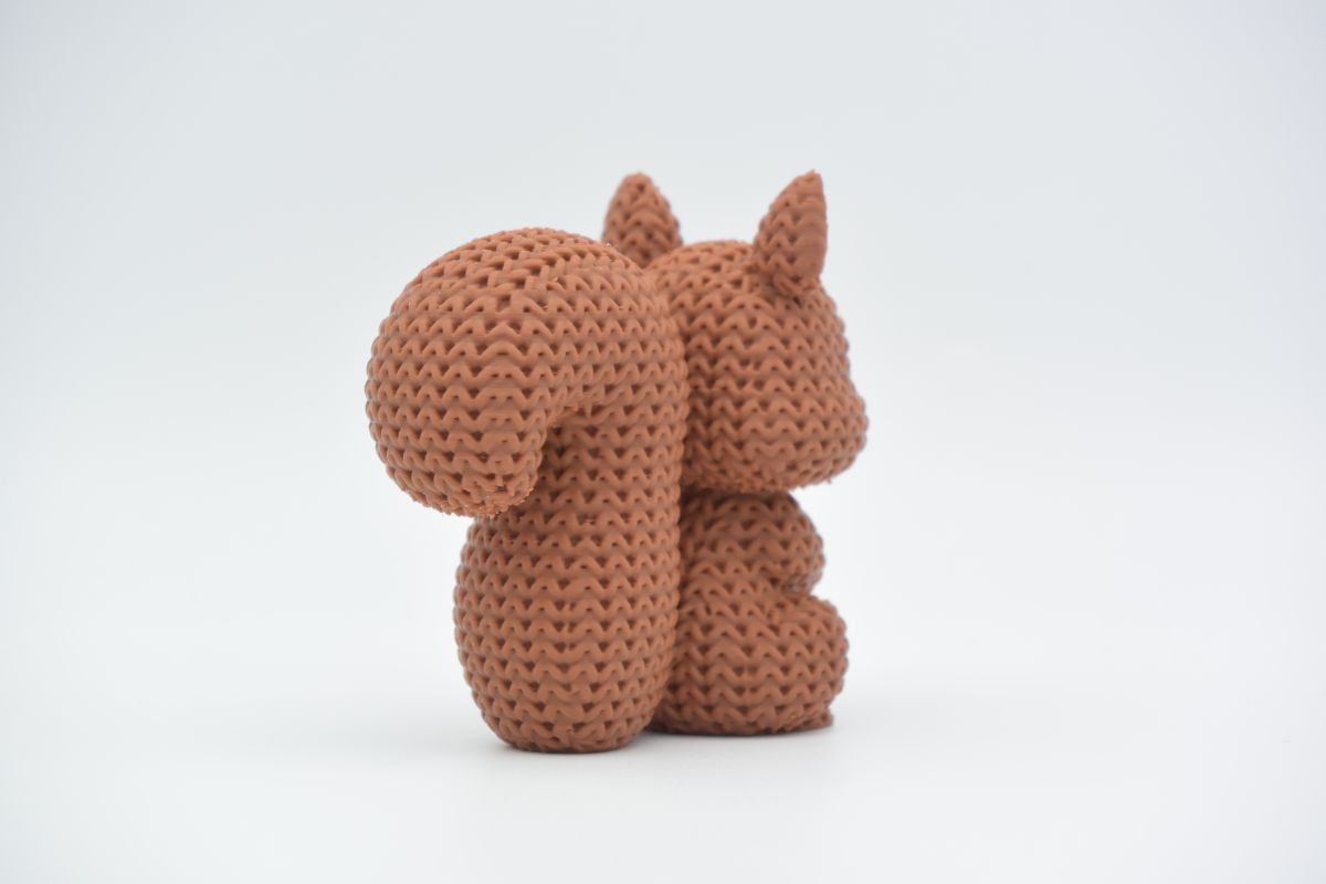 Knitted Squirrel — білочка