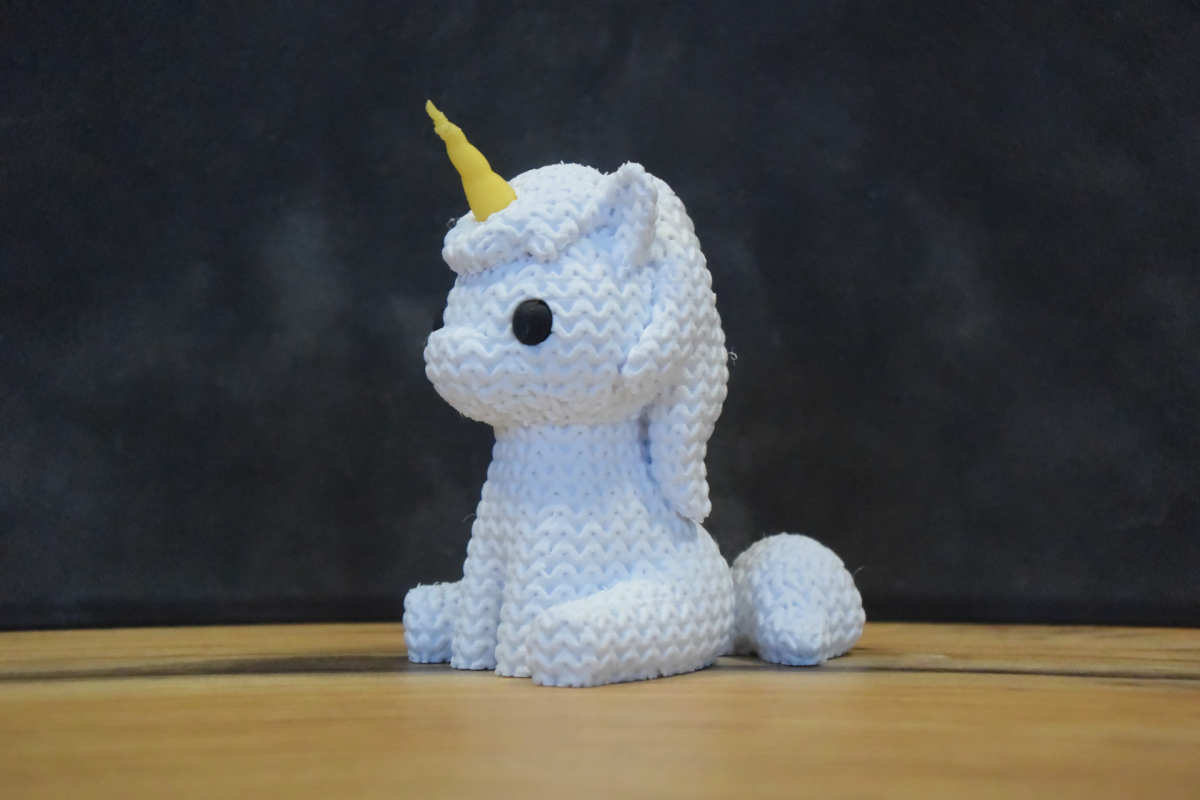 Knitted Unicorn — єдиноріг